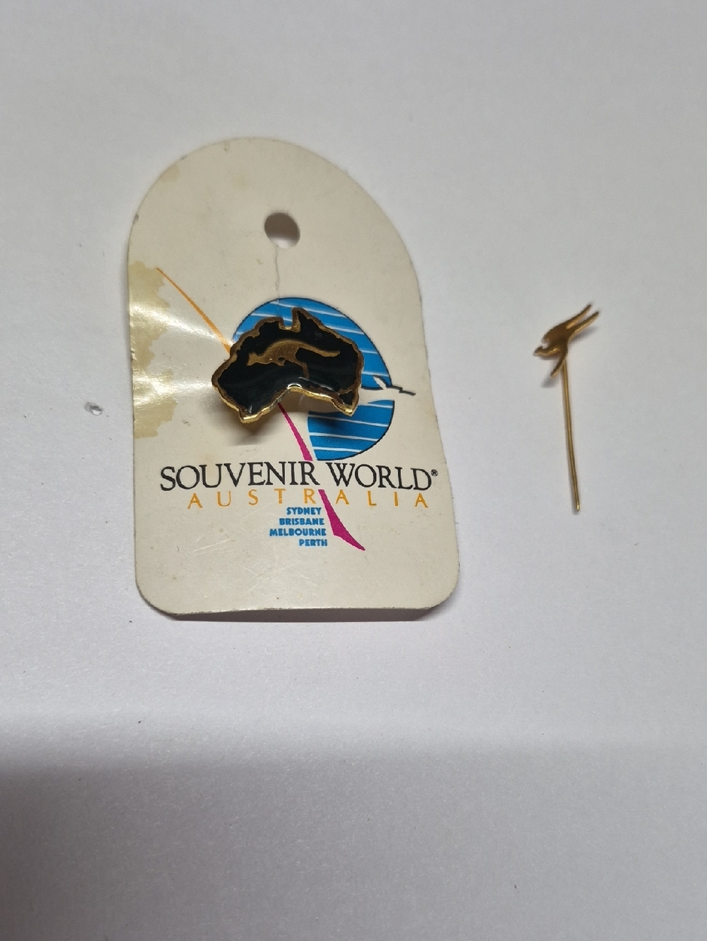 Black & Gold Australia Map Lapel Pin